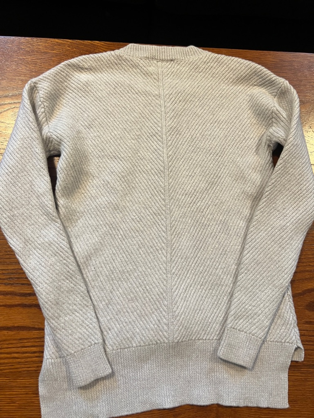 Wilfred Free • Women's Size XXS • Crewneck Merino Wool Sweater in Light Gray - Picture 7 of 9